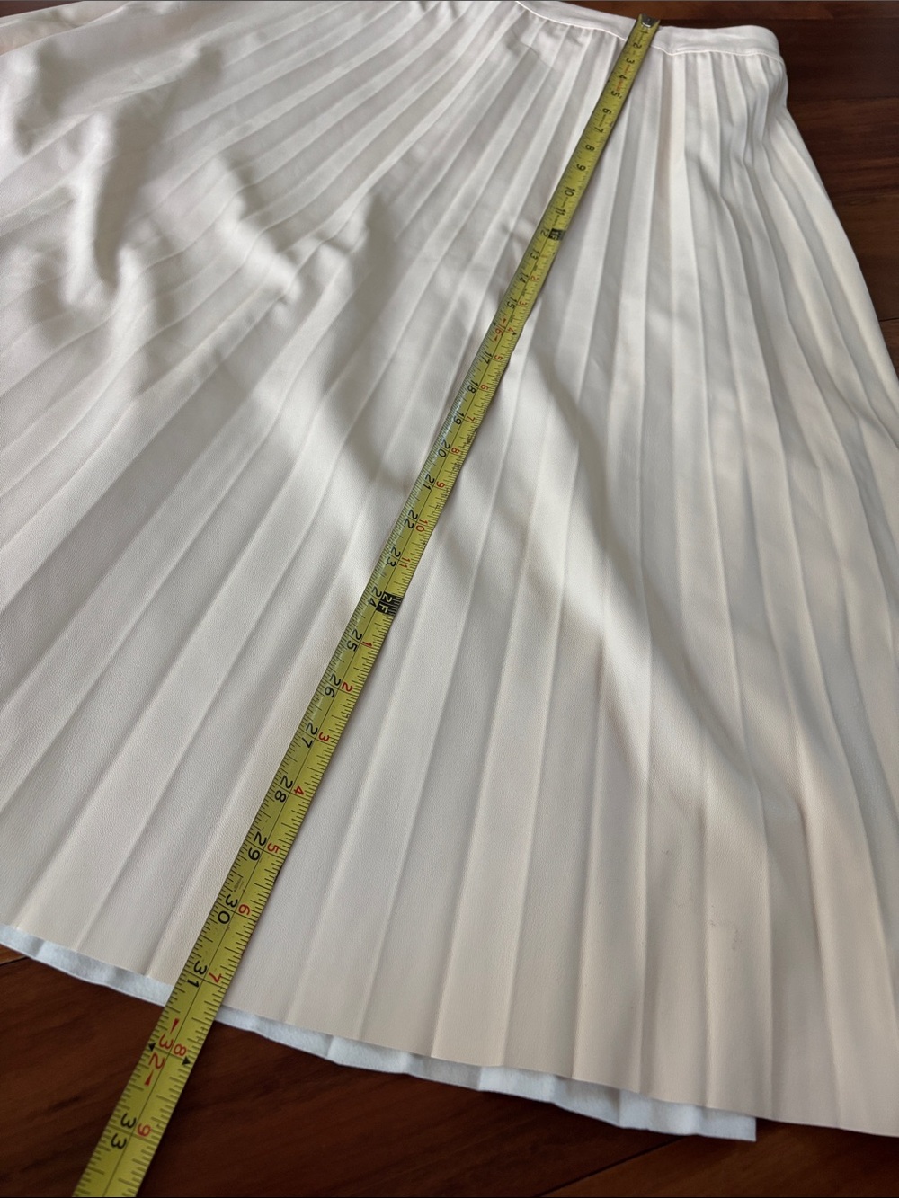 Faux leather skirt - Picture 5 of 8